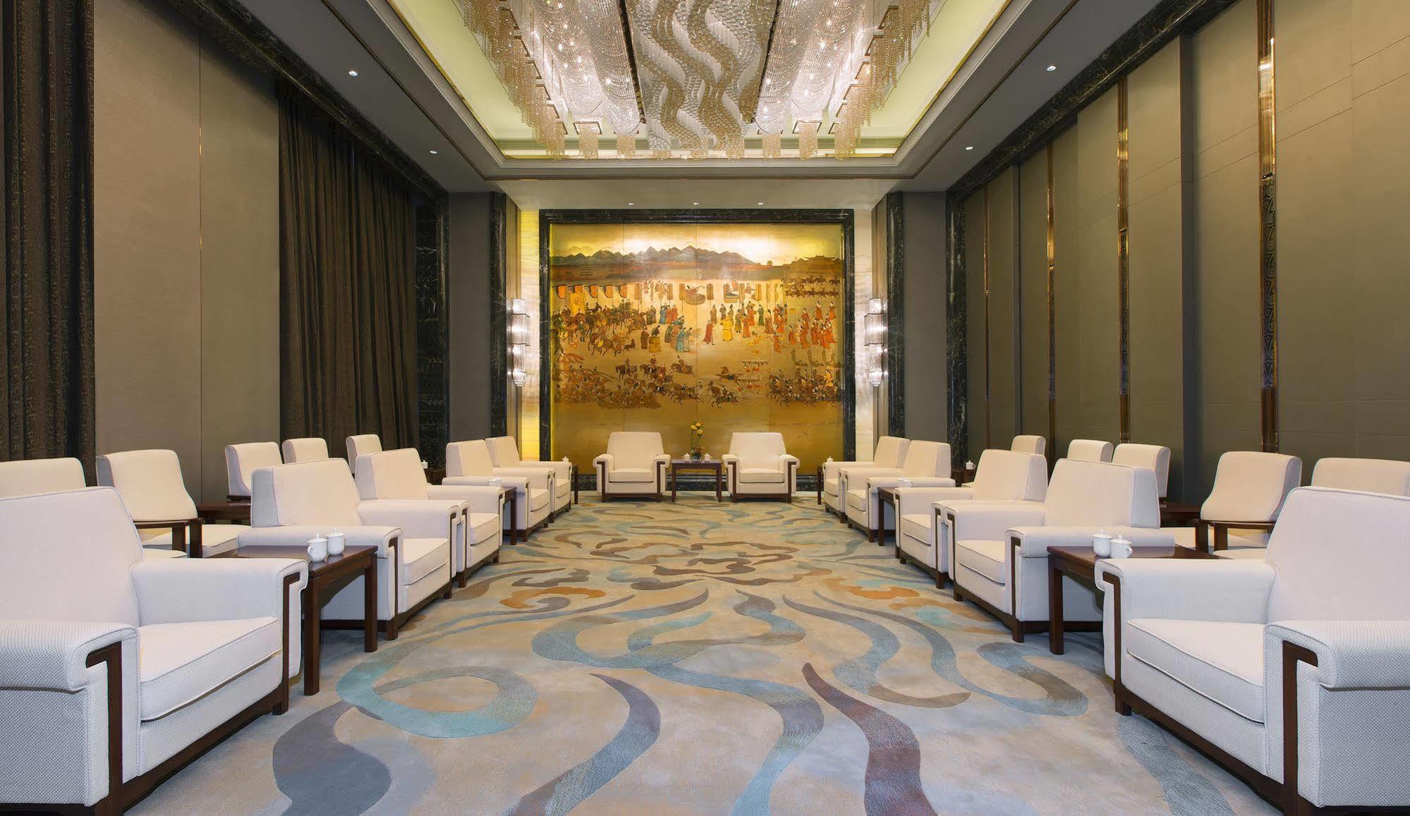 Wanda Vista Lanzhou Hotel Exterior photo