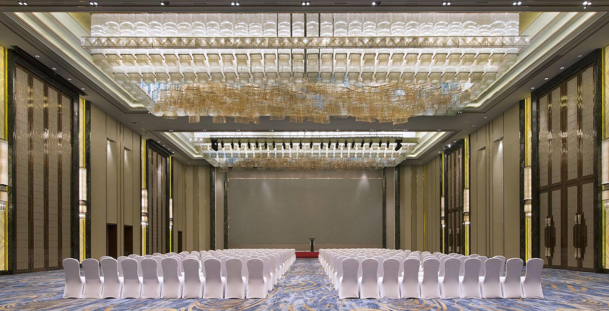 Wanda Vista Lanzhou Hotel Exterior photo